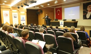 DENİB Akademi Diksiyon, Güzel Konuşma ve Hitabet Eğitimi Düzenledi.
