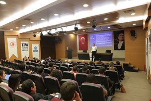 Dış Ticarette Avantaj Yaratan Gümrük Uygulamaları Eğitim Programı DENİB'de düzenlendi.