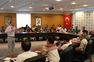 DENİB AKADEMİ' den Finansçı Olmayanlar İçin Finansal Verileri Yorumlama Eğitimi