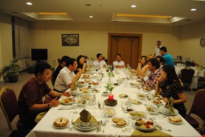 ÇİN Heyeti ile Yapılan Toplantıda Ticari İşbirliği Konuları Masaya Yatırıldı.