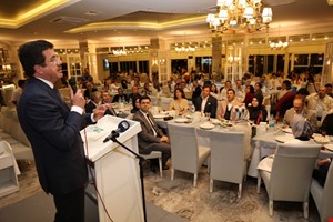 DENİB İftar Yemeği' nde Bir Araya Geldi...