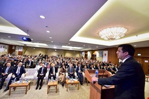 Denizli “Türkiye ve Dünya Ekonomisinde Son Gelişmeler ve Beklentiler” adlı Ekonomi Zirvesine Ev Sahipliği Yaptı...