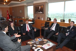 Yapı Kredi Bankası Genel Müdür Yardımcısı DENİB'i Ziyaret Etti