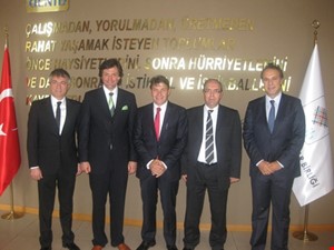 ntvmsnbc.com Genel Yayın Yönetmeni ve NTV Editörü...