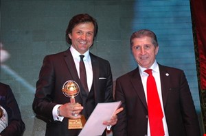 DENİB Yılın En İyi Sivil Toplum Kuruluşu Seçildi!