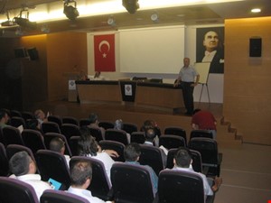 Prof. Dr. Atila Bağrıaçık Tarafından TÜBİTAK ve AB Hibe Fonları Hakkında Bir Seminer Gerçekleştirildi